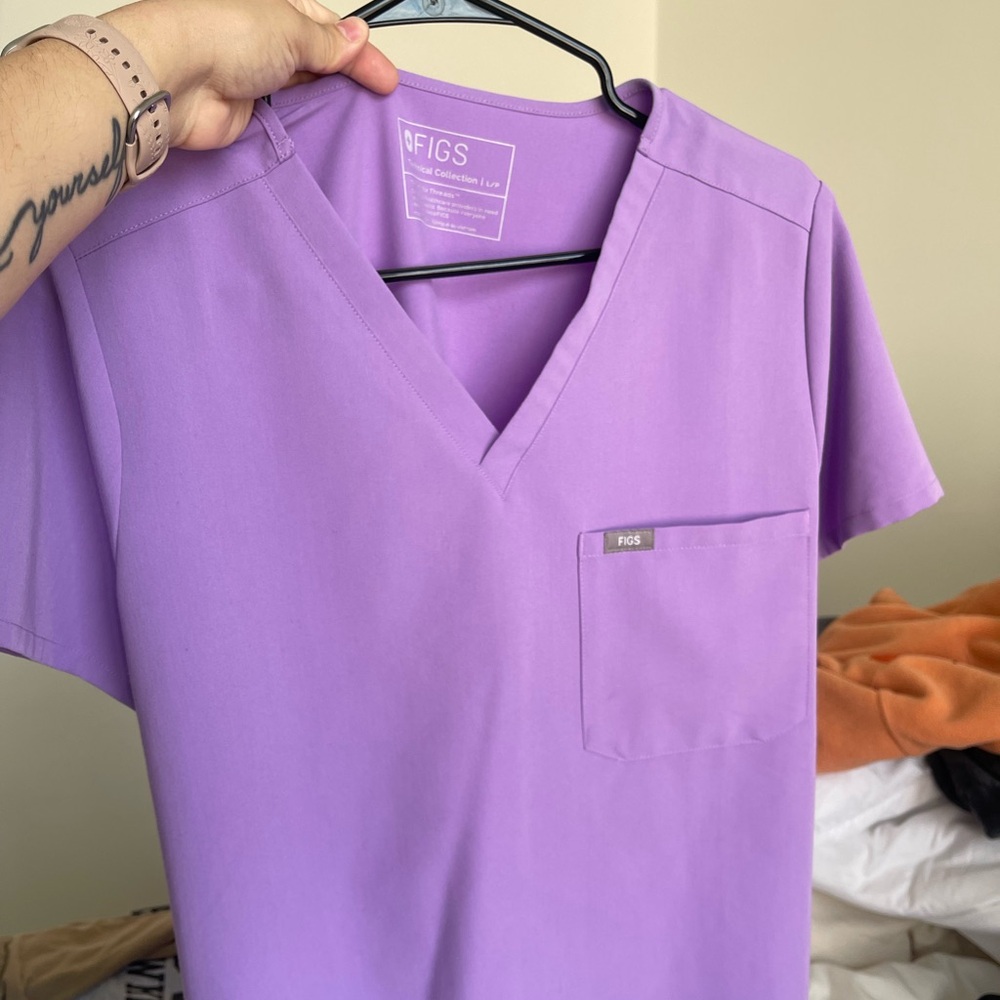 DARK LILAC FIGS SCRUB SET